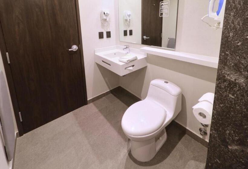 Quarto Superior, City Express By Marriott Monterrey Universidad