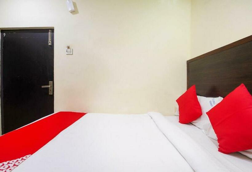 ベーシックルーム, Durga Bhavani Residency