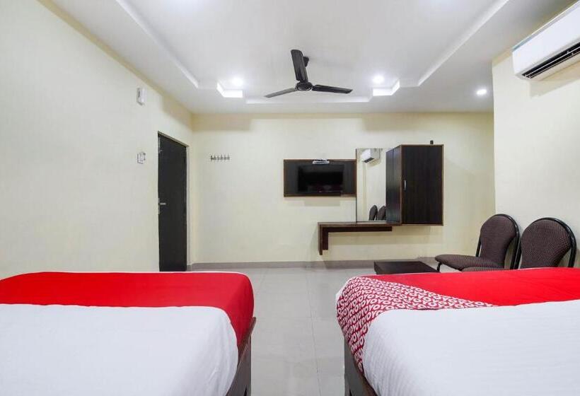 スイート, Durga Bhavani Residency