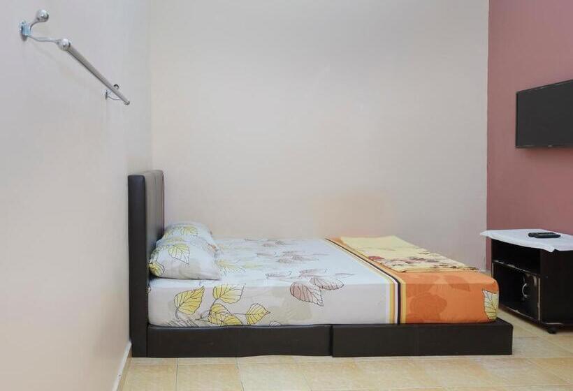 Номер Стандарт, Spot On 90144 Corridor Hotel 1