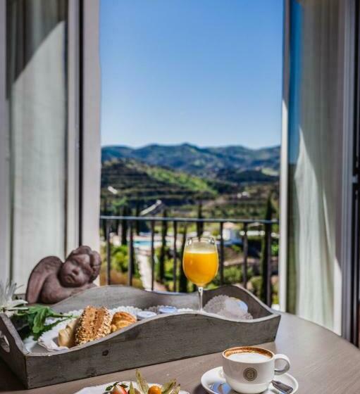 Полулюкс, B Bou Hotel Cortijo Bravo