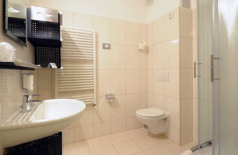 اتاق کلاسیک, Best Western Airport Hotel Stella