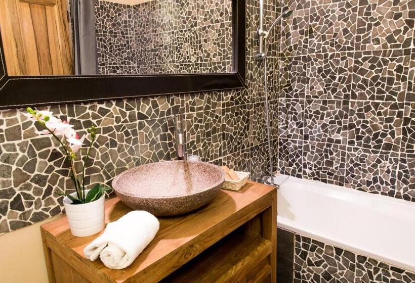 Студио Стандарт с Террасой, Hôtel Domaine Le Milos