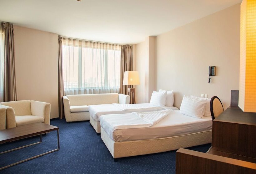 Семейный Номер, Metropolitan Hotel Sofia, A Member Of Radisson Individuals