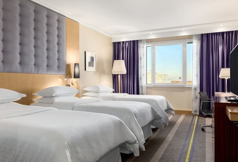Номер Клуб, Sheraton Brussels Airport