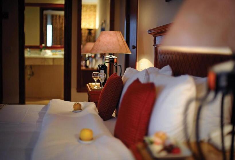 غرفة سوبيريور مطلّة علي الحديقة, Amwaj Oyoun Resort & Casino