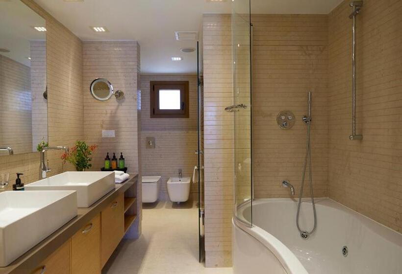 Апартаменты 4 Спальни, Elounda Peninsula Luxury Resort, Six Senses Spa