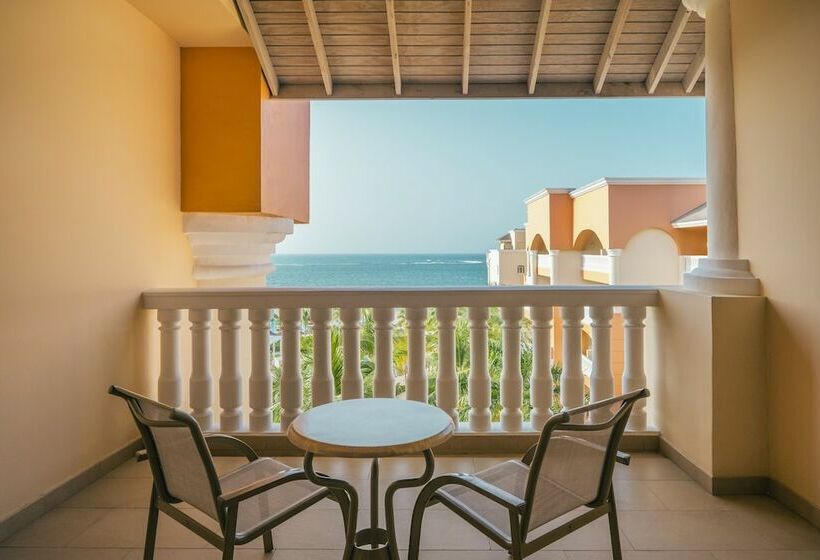 سوییت جونیور با چشم‌انداز دریا, Iberostar Selection Rose Hall Suites