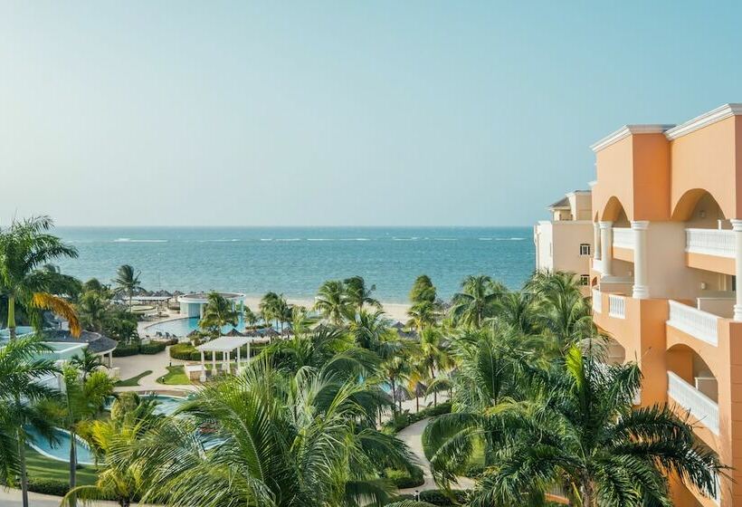 سوییت جونیور با چشم‌انداز دریا, Iberostar Selection Rose Hall Suites