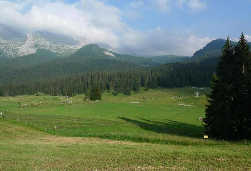 سوییت, Rta Hotel Catturani