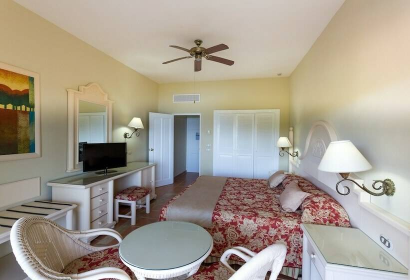 高级小型套房, Bahia Principe Grand Cayacoa