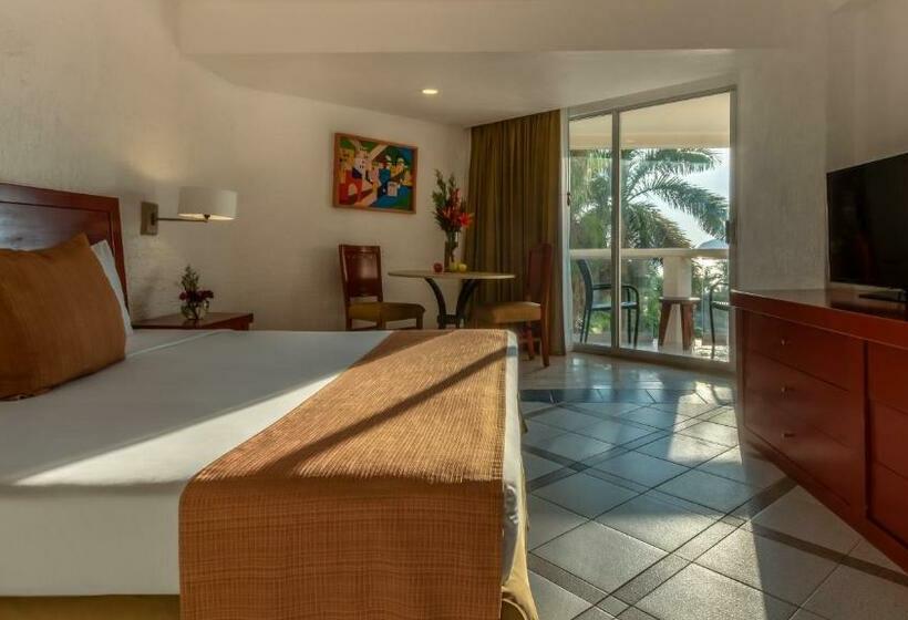 オーシャンビュースタンダードルーム, Park Royal Beach Ixtapa  All Inclusive