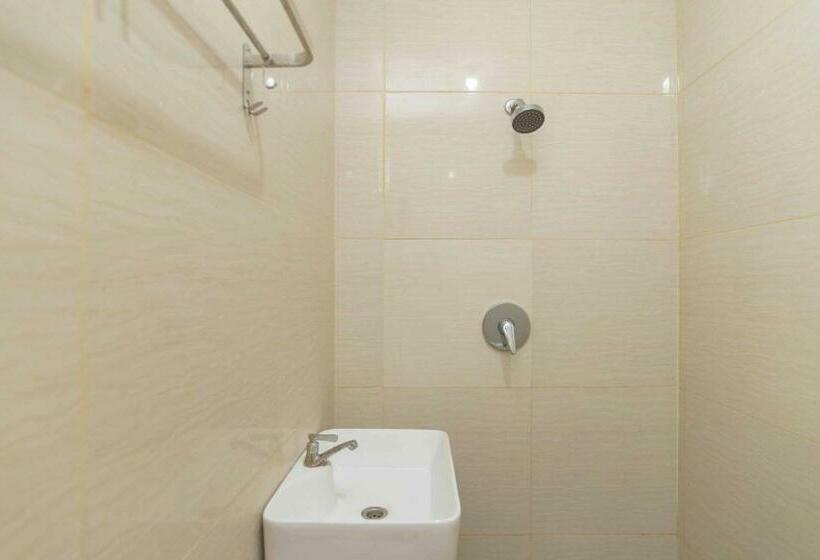 스탠다드 룸, Reddoorz Plus Near Eka Hospital Bsd 5