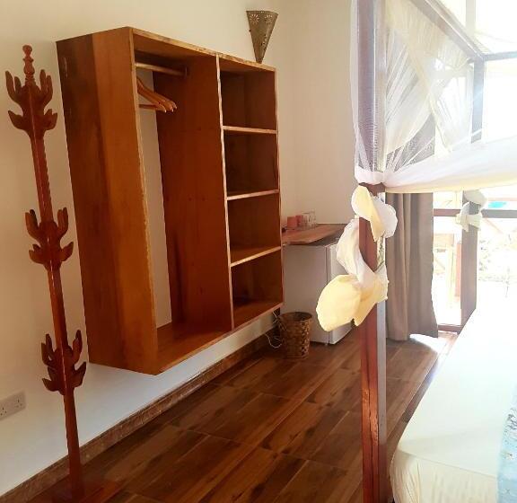 Трехместный Номер Комфорт, Mimi Na Wewe Villa