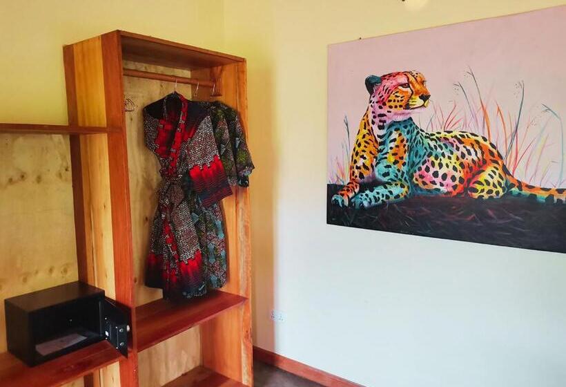 Номер Deluxe с Балконом, Ngorongoro Marera Mountain View Lodge