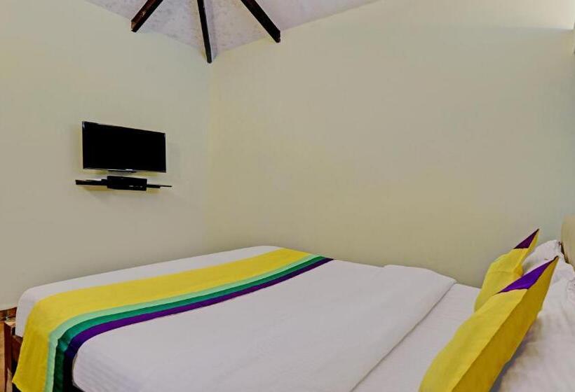 Номер Economy, Itsy Hotels Vailankanni Natures Inn