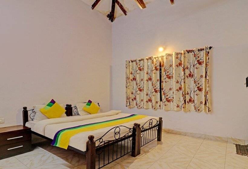 Номер Economy, Itsy Hotels Vailankanni Natures Inn