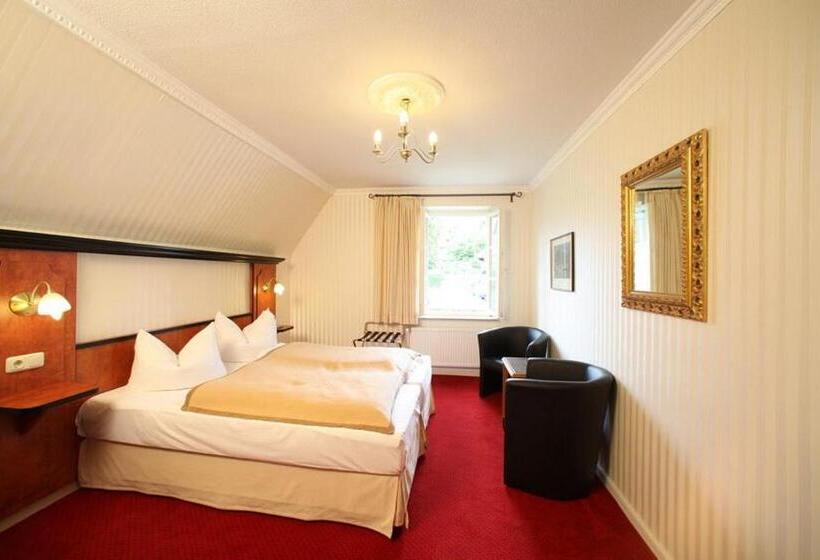 Номер Стандарт, Gästehaus Plönlein   Hotel Goldener Hirsch Rothenburg
