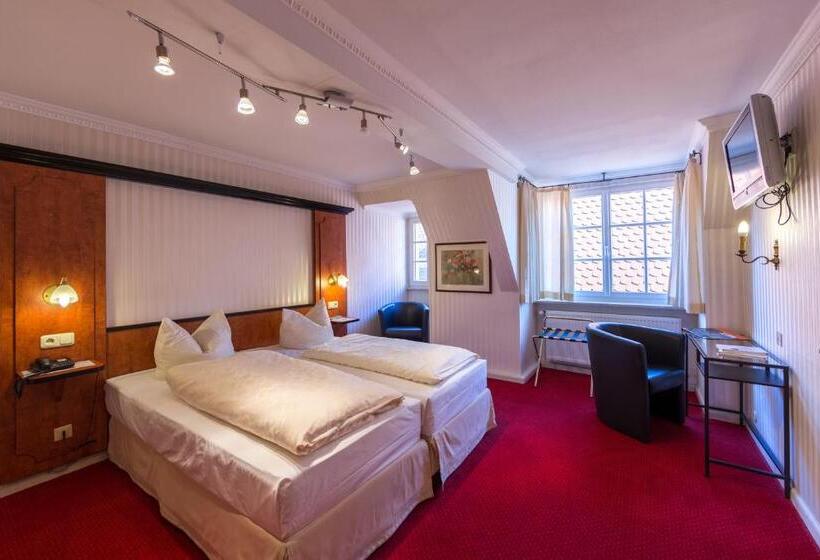 Номер Стандарт, Gästehaus Plönlein   Hotel Goldener Hirsch Rothenburg