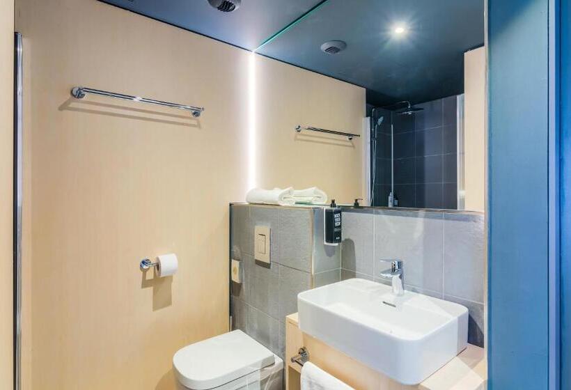 스탠다드 룸, Ibis Timisoara City Center
