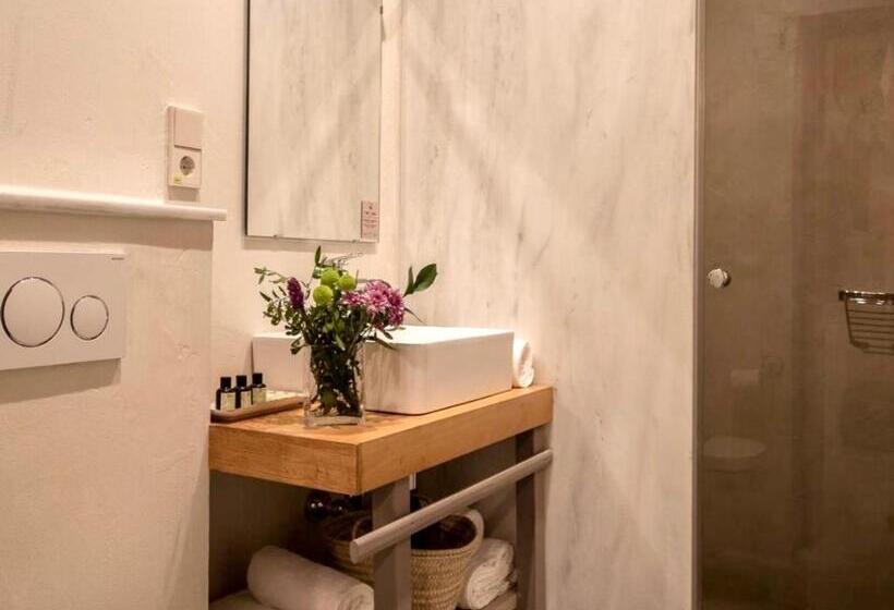 Номер Economy, Blue Sardine Hostal Boutique Altea Adults Only