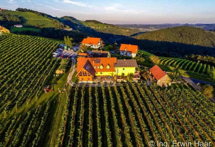 패밀리 룸, Weingut Reiterer
