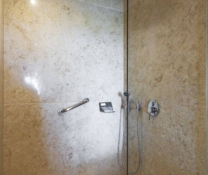 اتاق لوکس با چشم‌انداز دریا, Barceló Tiran Sharm