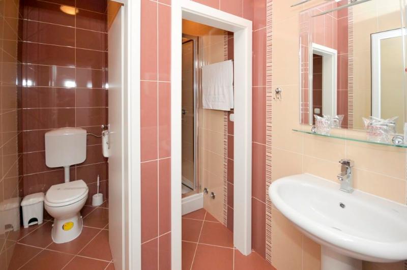이코노미 룸, Apartmani Trogir