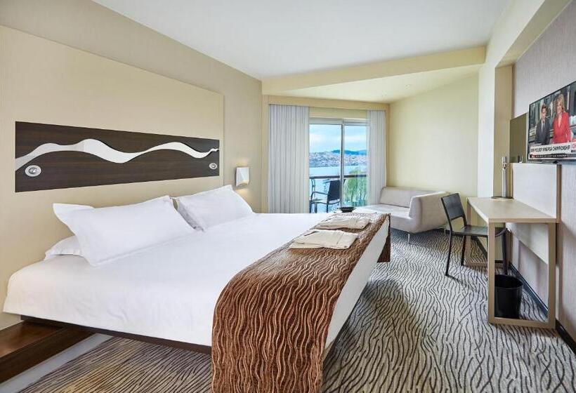 Номер Deluxe, Richmond Nua Wellness Spa   Adult Only