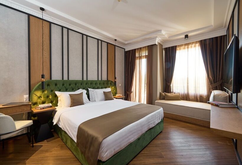 غرفة عائلية, Royal Hotel Thessaloniki
