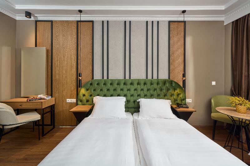 غرفة قياسية ثلاثية, Royal Hotel Thessaloniki