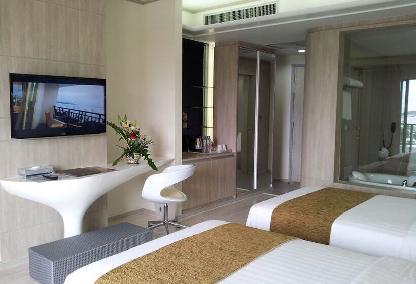 수피리어 룸, Pattaya Discovery Beach Hotel   Sha Extra Plus