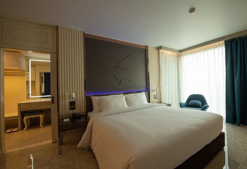 디럭스 룸, Pattaya Discovery Beach Hotel   Sha Extra Plus
