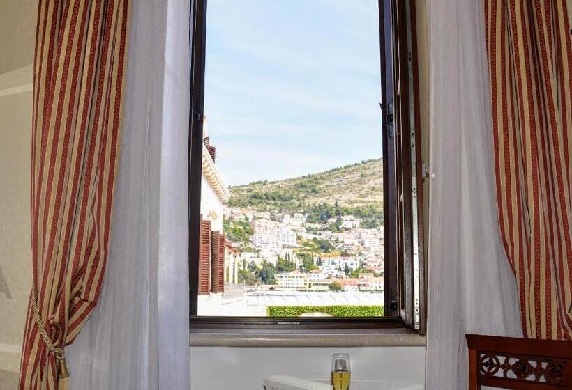 اتاق سوپریور, Boutique Hotel Kazbek