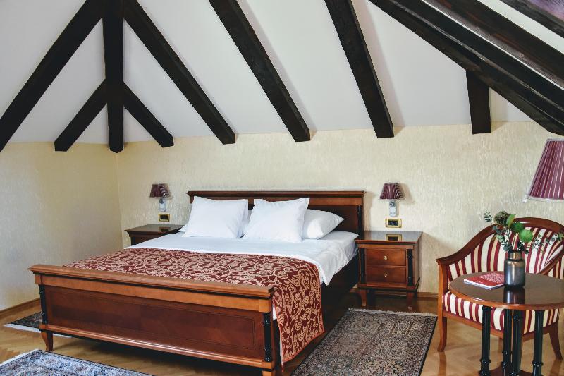 سوییت, Boutique Hotel Kazbek