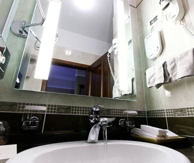 اتاق سوپریور, Boutique Hotel Kazbek