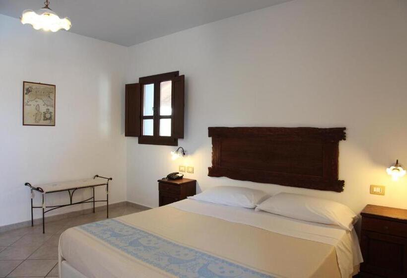 اتاق استاندارد چهار تخته, Resort Nuraghe Arvu