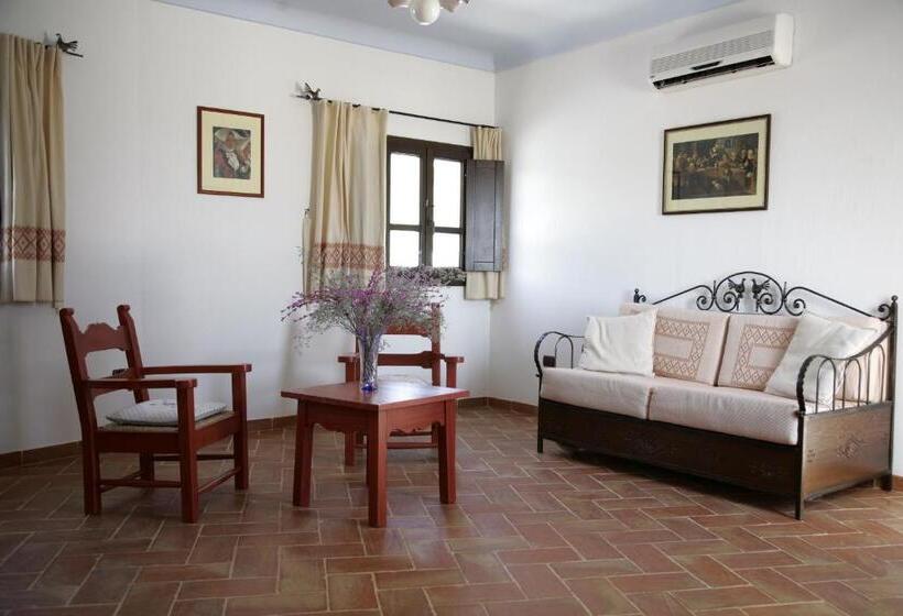 سوییت, Resort Nuraghe Arvu