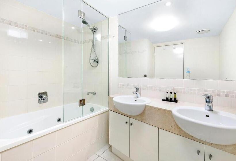 Апартаменты 3 Спальни, Ultiqa Shearwater Resort