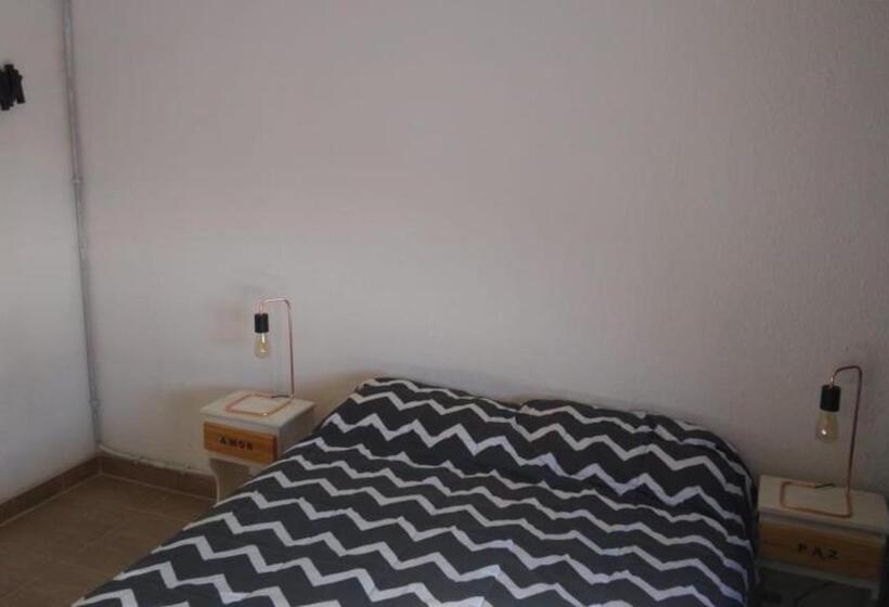 标准间带湖景, Temiscira Hostel