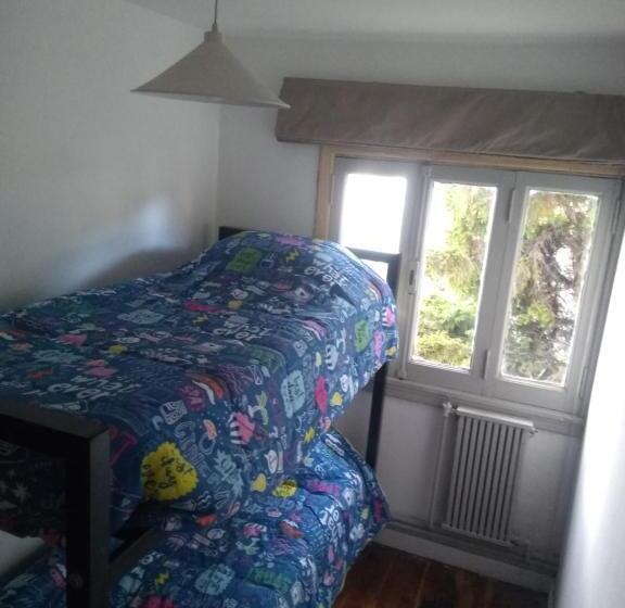 带共用浴室的标准房间, Temiscira Hostel