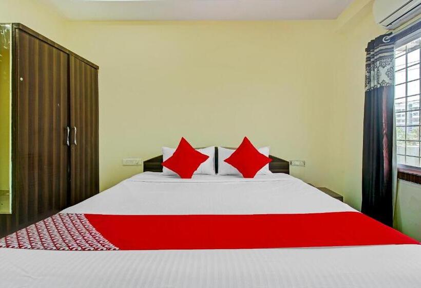Quarto Estandar, O Adhin Residency