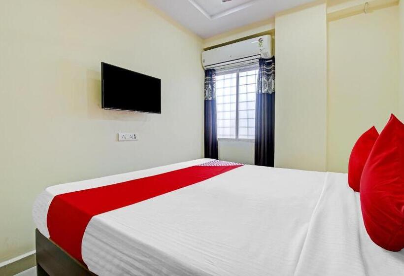 Quarto Estandar, O Adhin Residency