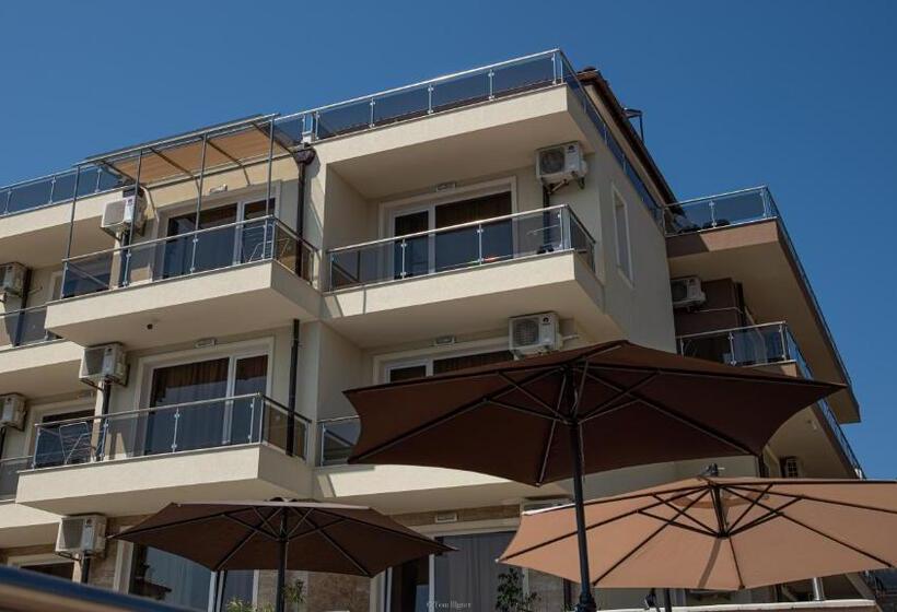 Студия Стандарт Вид на Море, Solinaria Boutique