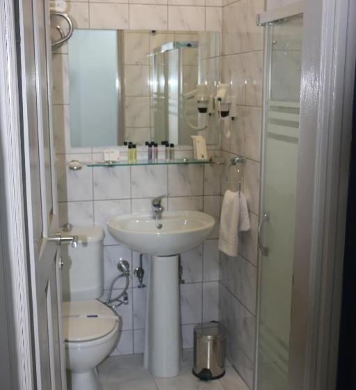 غرفة قياسية ثلاثية, Urga Butik Otel & Restaurant