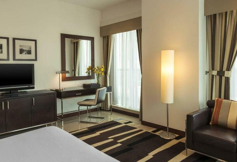 Номер Deluxe Кровать Кинг, Four Points By Sheraton Sheikh Zayed Road
