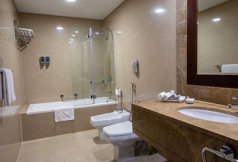 Номер Классика Двуспальная Кровать, Four Points By Sheraton Sheikh Zayed Road