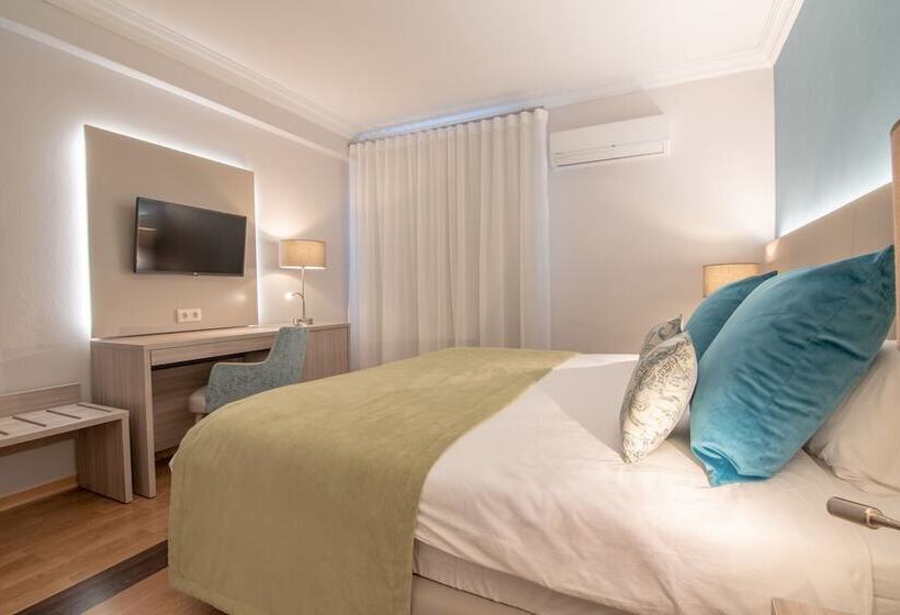Номер Стандарт, Loule Jardim
