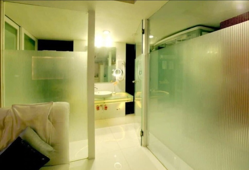 Номер Deluxe, Peninsula Grand