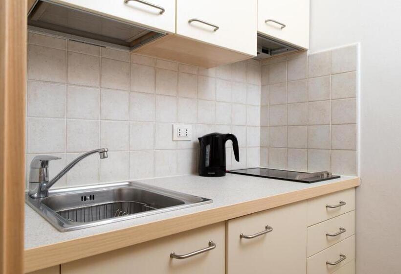 침실 1개 발코니 아파트, Residence Lastei